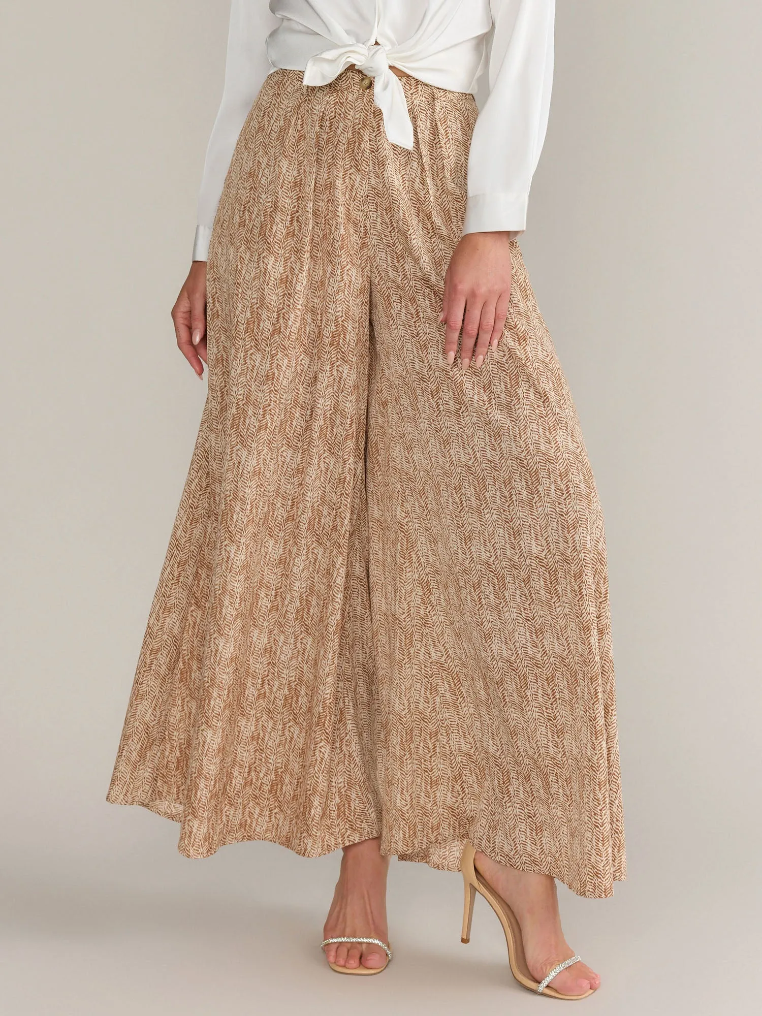 Aakaa High Rise Printed Wide Leg Pant - Brands We Love