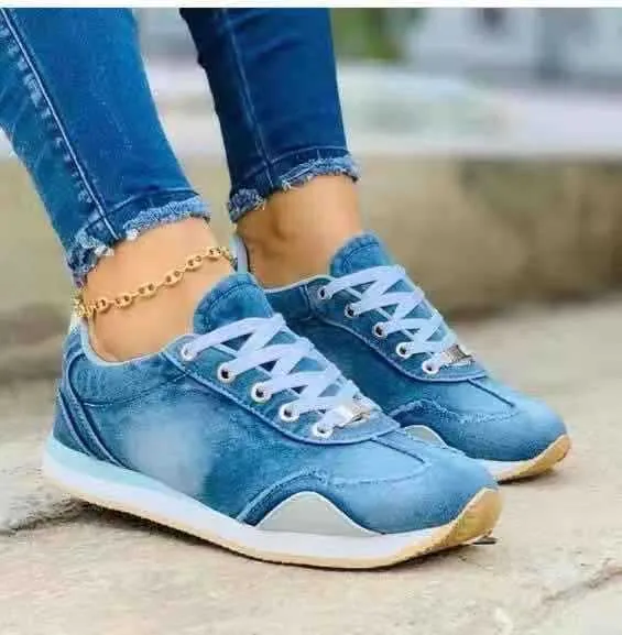 Color block lace up canvas shoes for women