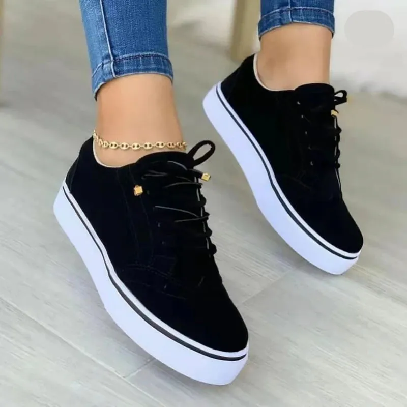 Flat and Comfy Sole Solid-Color Sneakers for Women