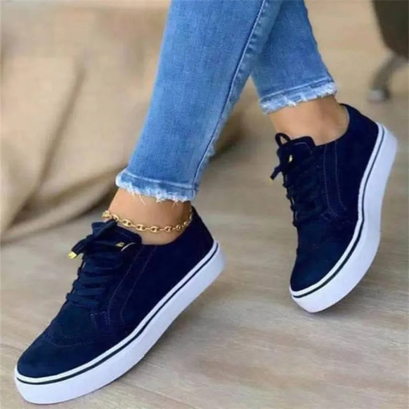 Flat and Comfy Sole Solid-Color Sneakers for Women