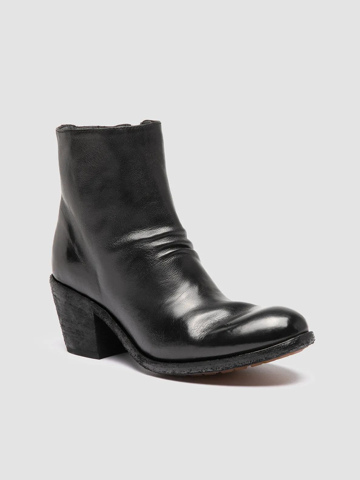 GODEAU 001 - Black Leather Zipped Boots