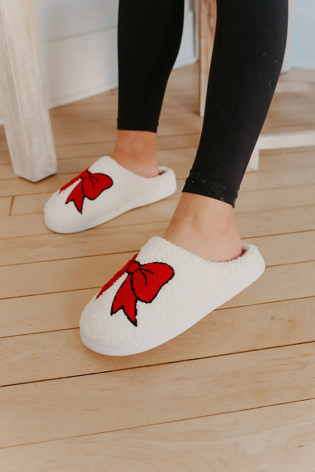 MIA Cozi Red Bow Slippers