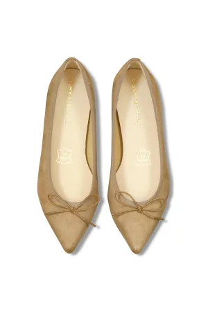 Point-toe Flats - Beige