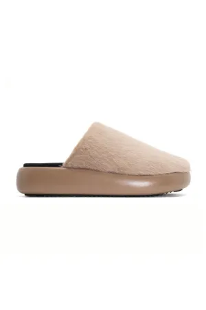 Roam Long Luxe Cloud Magic Moon Mule in Beige Faux Fur