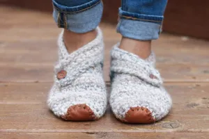 Sunday Slippers Crochet Pattern