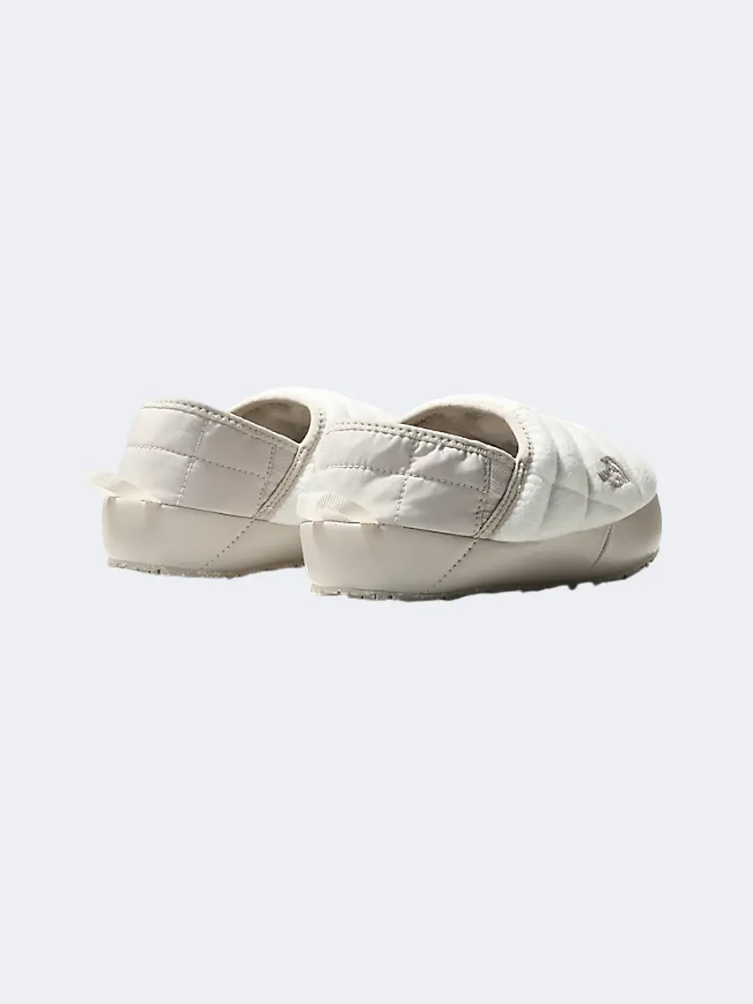 The North Face Thermoball™ V Traction Denali Women Lifestyle Slippers Gardenia White