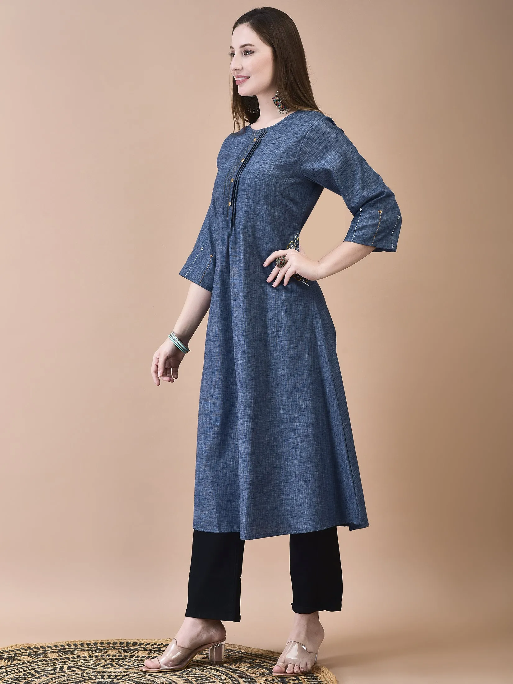 Women Liva Blue Solid Dress